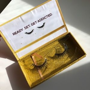 Lashaholic False Eyelashes